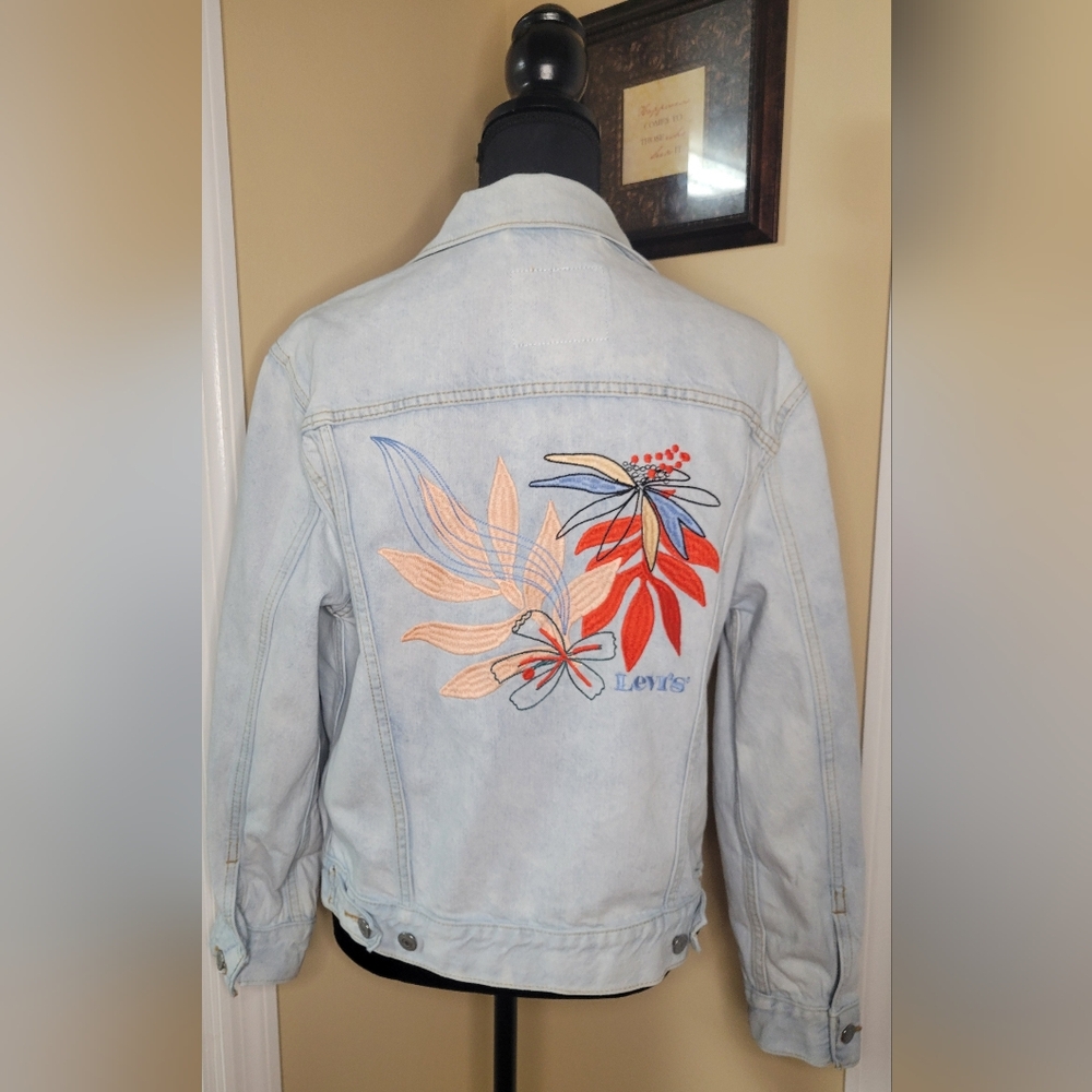 Levi's Light Blue Denim Jacket with Red & Peach Floral Embroidery